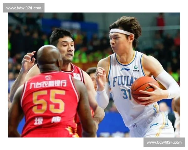 篮球排名剧烈波动背后赛季走势与强队格局新变化解析全面深度观察 篮球排名剧烈波动背后赛季走势与强队格局新变化解析全面深度观察