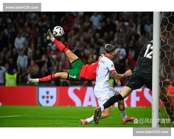 终场绝杀引爆全场焦点豪门巅峰对决九十分钟惊心动魄激情上演 - 副本 (2)